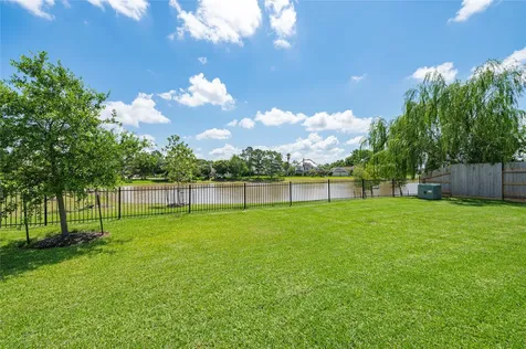 2832 Cross Colony Drive Dickinson TX 77539