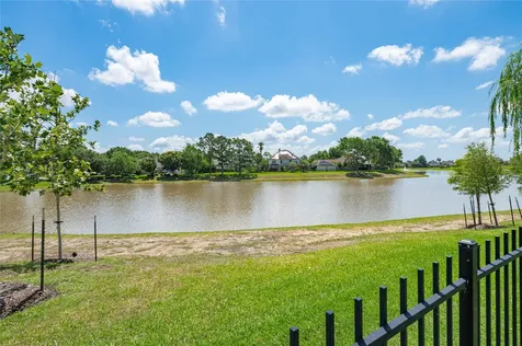 2832 Cross Colony Drive Dickinson TX 77539