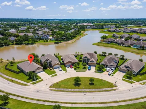 2832 Cross Colony Drive Dickinson TX 77539