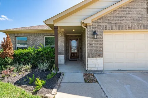 2832 Cross Colony Drive Dickinson TX 77539