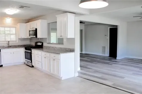 1604 Florida Street Baytown TX 77520