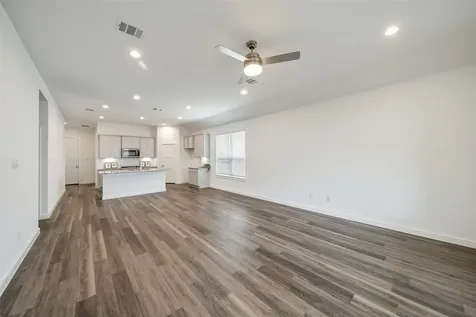 1613 Sunbend Lane Katy TX 77493