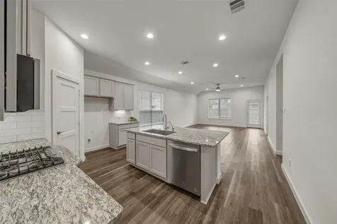 1613 Sunbend Lane Katy TX 77493