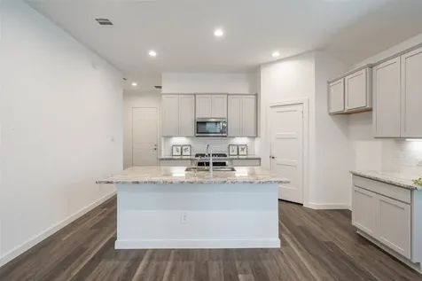 1613 Sunbend Lane Katy TX 77493