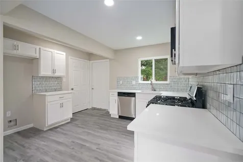 9409 Fairland Drive Houston TX 77051
