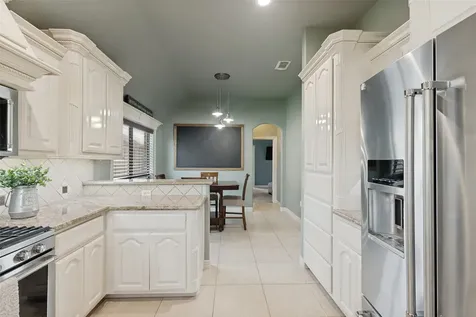 105 Wisteria Street Richwood TX 77531