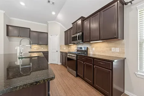 1638 Chart Drive Crosby TX 77532