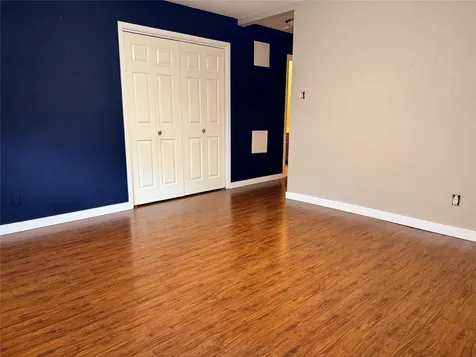 6835 Queensclub Houston TX 77069