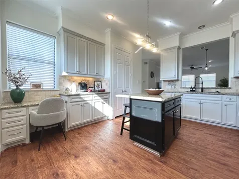 2609 Riverside Drive C Houston TX 77004