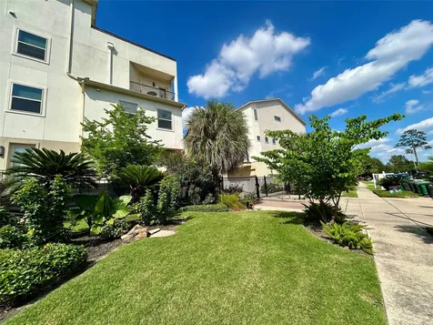 2609 Riverside Drive C Houston TX 77004