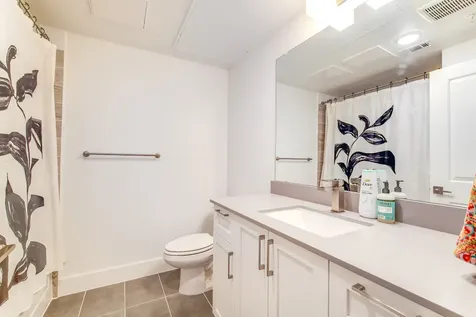 4819 Caroline Street 308 Houston TX 77004