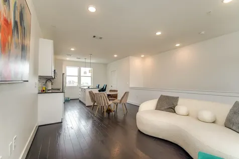 4819 Caroline Street 308 Houston TX 77004