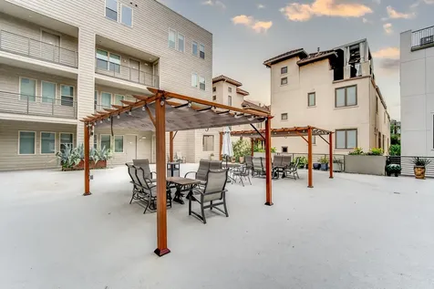 4819 Caroline Street 308 Houston TX 77004