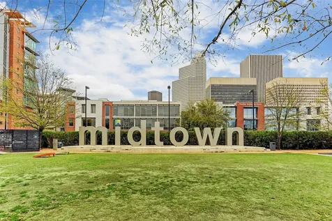 2000 Bagby Street 9422 Houston TX 77002