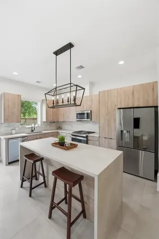6042 Cebra Street Houston TX 77091