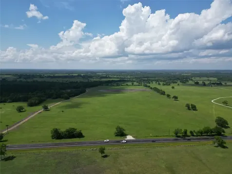 13.85 +/- Acres Highway 30 Bedias TX 77831