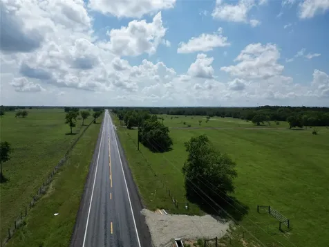 13.85 +/- Acres Highway 30 Bedias TX 77831