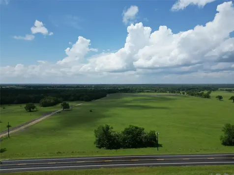 13.85 +/- Acres Highway 30 Bedias TX 77831