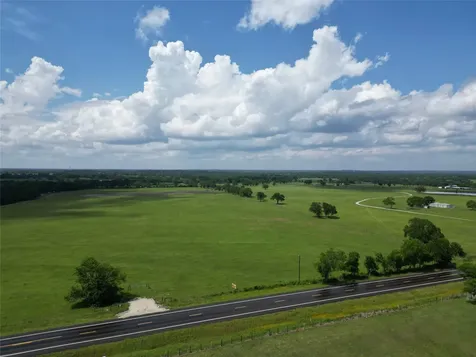 13.85 +/- Acres Highway 30 Bedias TX 77831