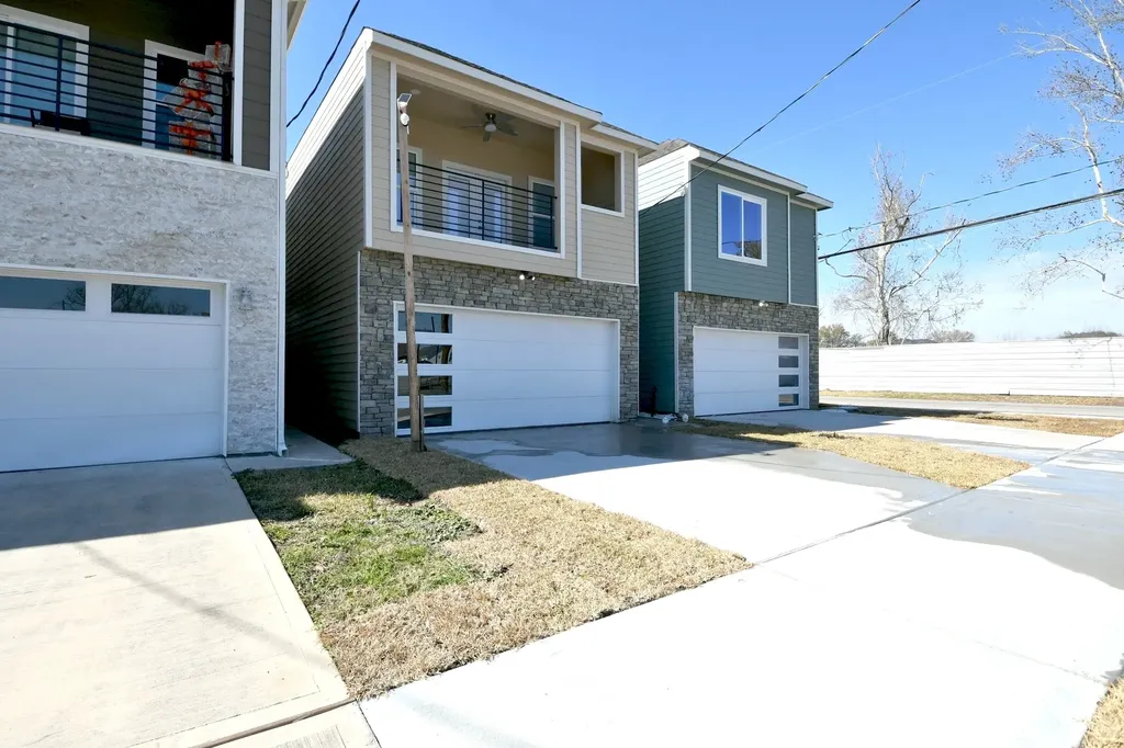 8025 Virgil Street Houston TX 77088
