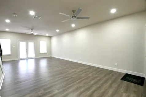 8025 Virgil Street Houston TX 77088