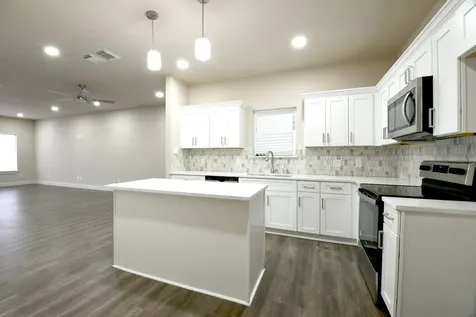 8025 Virgil Street Houston TX 77088