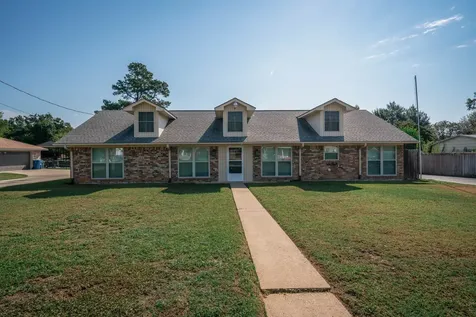 1304 Steve Street White Oak TX 75693