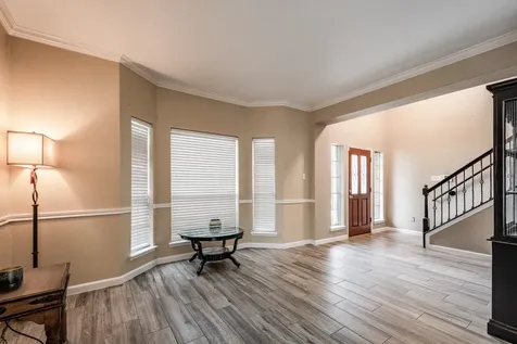 1015 Highlands Woods Drive Highlands TX 77562