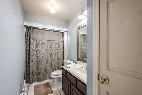 1015 Highlands Woods Drive Highlands TX 77562