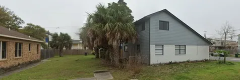 1723 M 1/2 Avenue Galveston TX 77550