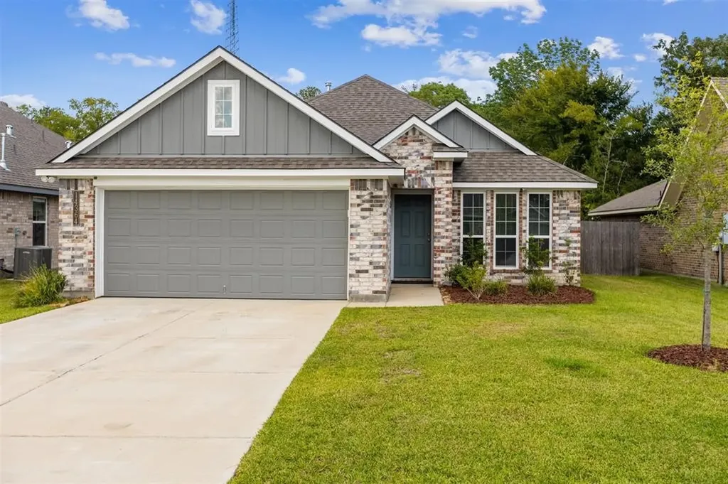 14364 N Summerchase Circle Willis TX 77318