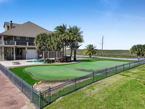 1239 Lagoon Drive Crystal Beach TX 77650