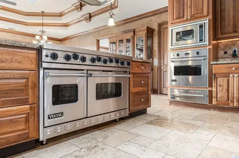 1239 Lagoon Drive Crystal Beach TX 77650
