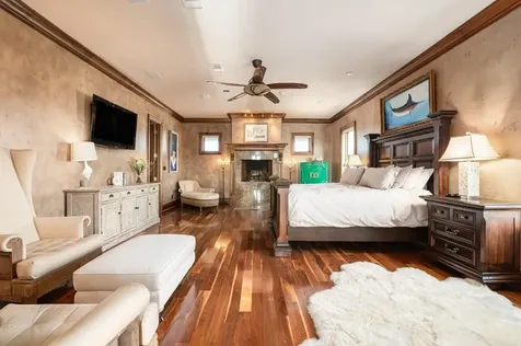 1239 Lagoon Drive Crystal Beach TX 77650