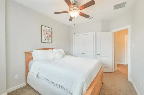 1802 Cavanal Street Houston TX 77080