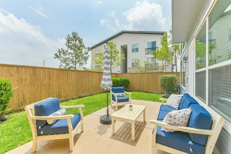 1802 Cavanal Street Houston TX 77080