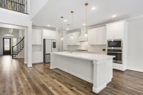 11 Floral Vista Drive Tomball TX 77375