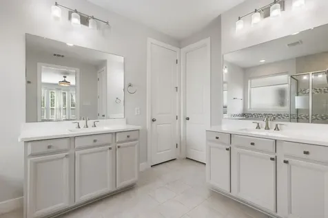 11 Floral Vista Drive Tomball TX 77375