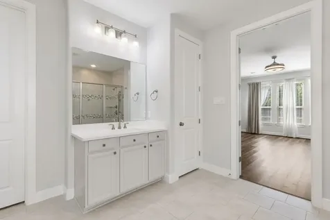 11 Floral Vista Drive Tomball TX 77375