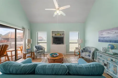 118 Private Road 640 Matagorda TX 77457
