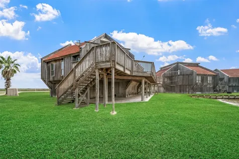 118 Private Road 640 Matagorda TX 77457
