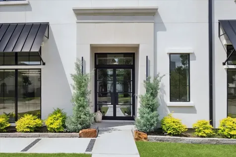 4002 Meadow Lake Lane Houston TX 77027