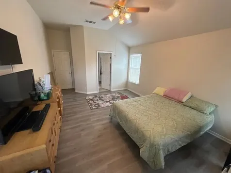 5003 Daymon Court Hutto TX 78634