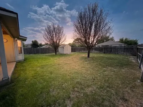 5003 Daymon Court Hutto TX 78634