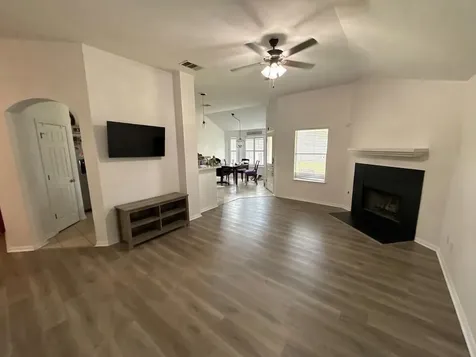 5003 Daymon Court Hutto TX 78634