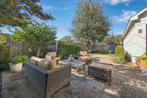 110 Big Hollow Lane Houston TX 77042
