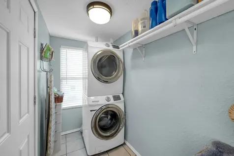 19096 County Road 669f Alvin TX 77511