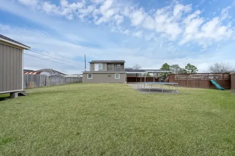 19096 County Road 669f Alvin TX 77511