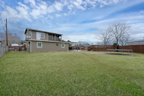 19096 County Road 669f Alvin TX 77511