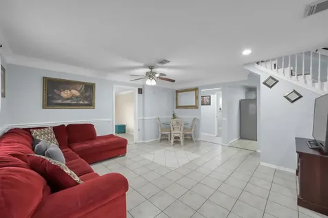 19096 County Road 669f Alvin TX 77511